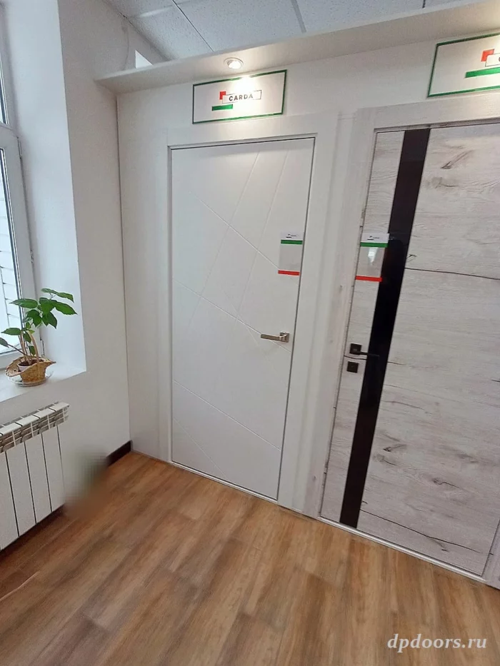 Белая дверь Карда Тоскана 1