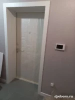 Оформление портала двери входной