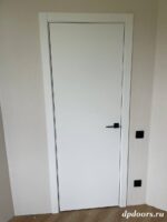 Гладкие межкомнатные двери с кромкой R1 (1)
