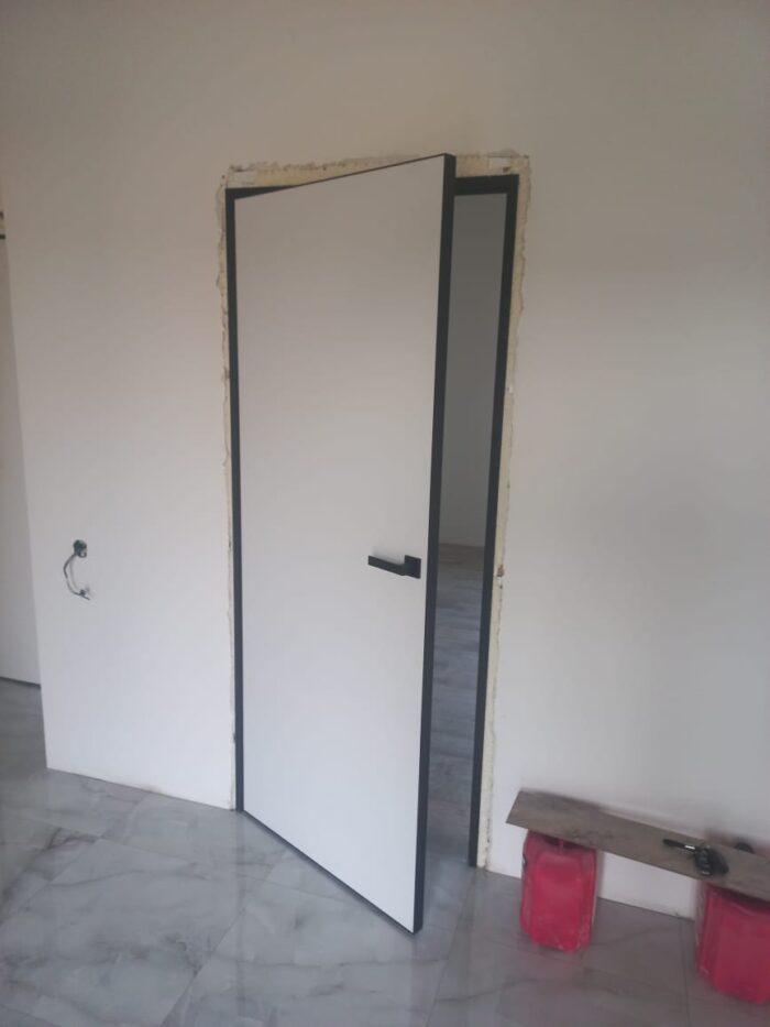 скрытые двери карда кромка с четырех сторон