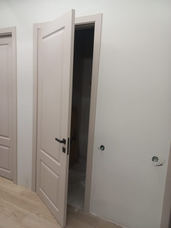 Дверь Оптима О1 кремовая