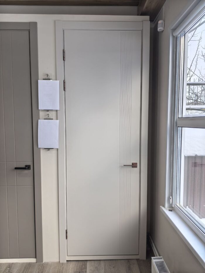 Дверь межкомнатная Light L27