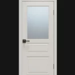 Межкомнатная дверь из массива со стеклом Милан М3