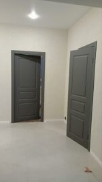 Межкомнатные двери Афтора Серые в интерьере (1)