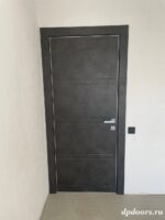 Дверь в квартиру Афтора D6 Эконом в интерьере